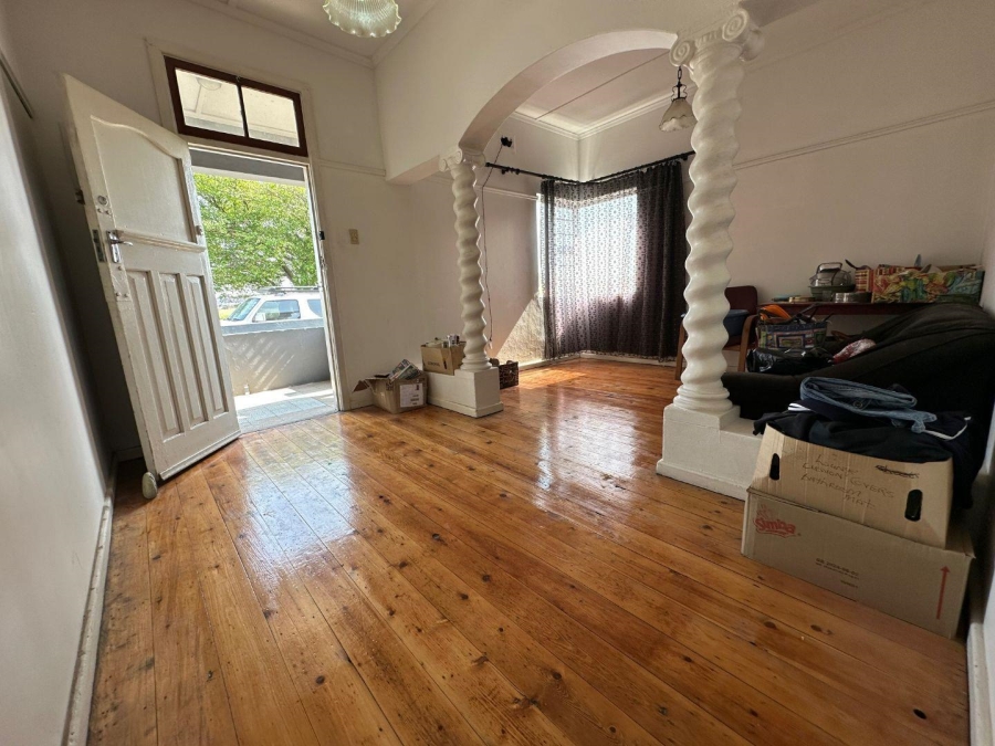 6 Bedroom Property for Sale in Sidwell Eastern Cape